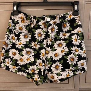 Daisy Printed Shorts